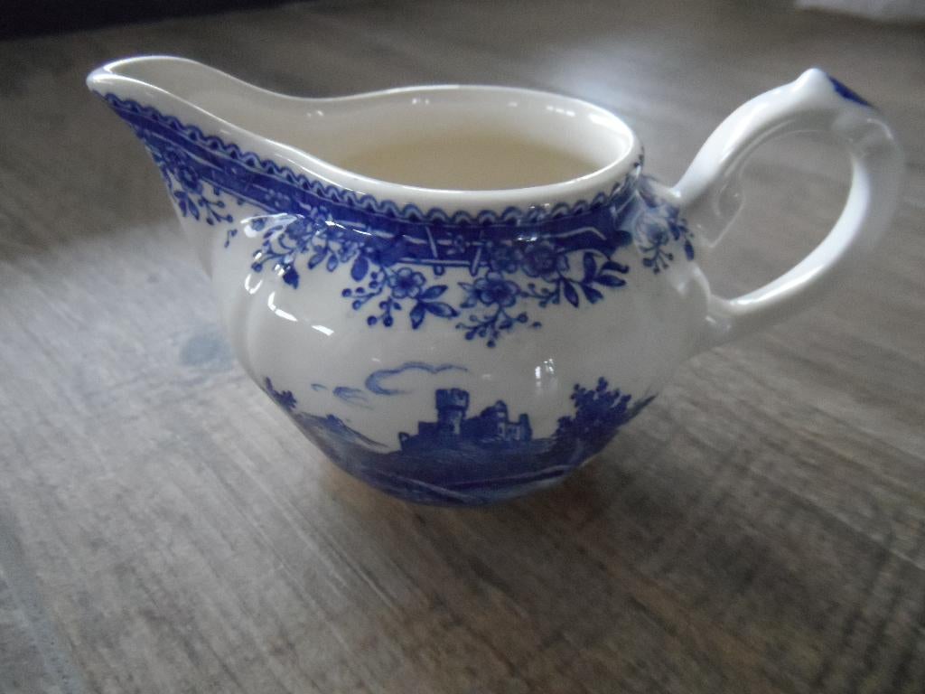 Villeroy&Boch - melkkannetje €3,00., Ophalen of Verzenden