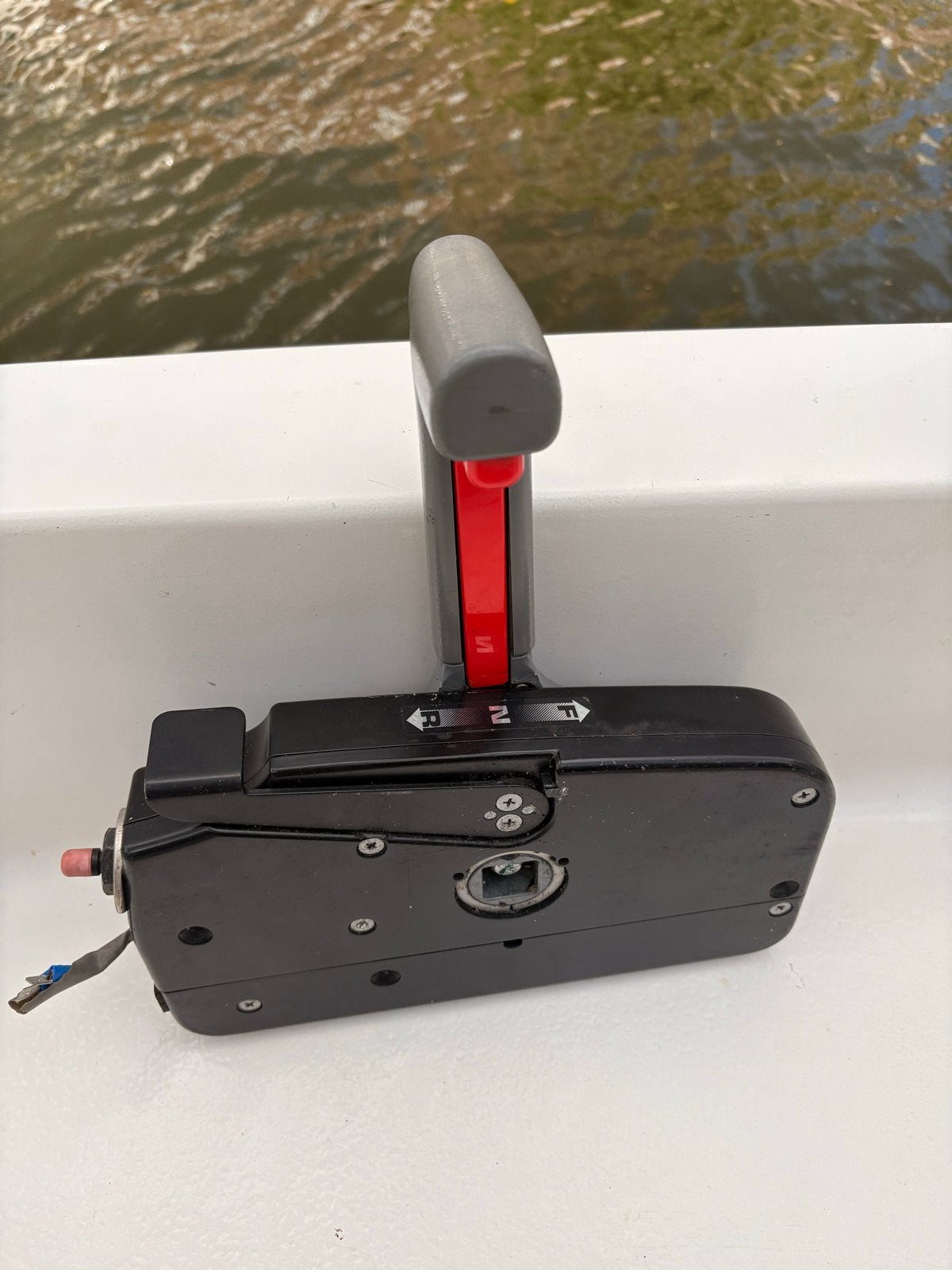 Suzuki buitenboordmotor afstandsbediening, Watersport en Boten, Accessoires en Onderhoud, Ophalen, Gebruikt, Motor en Techniek