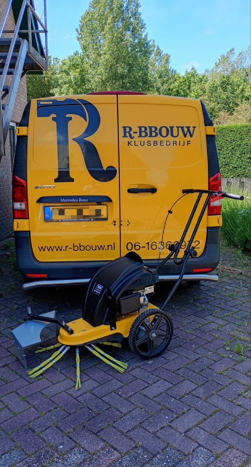Onkruid verwijderen vanaf €2,50/m², Tuinonderhoud of Snoeiwerk