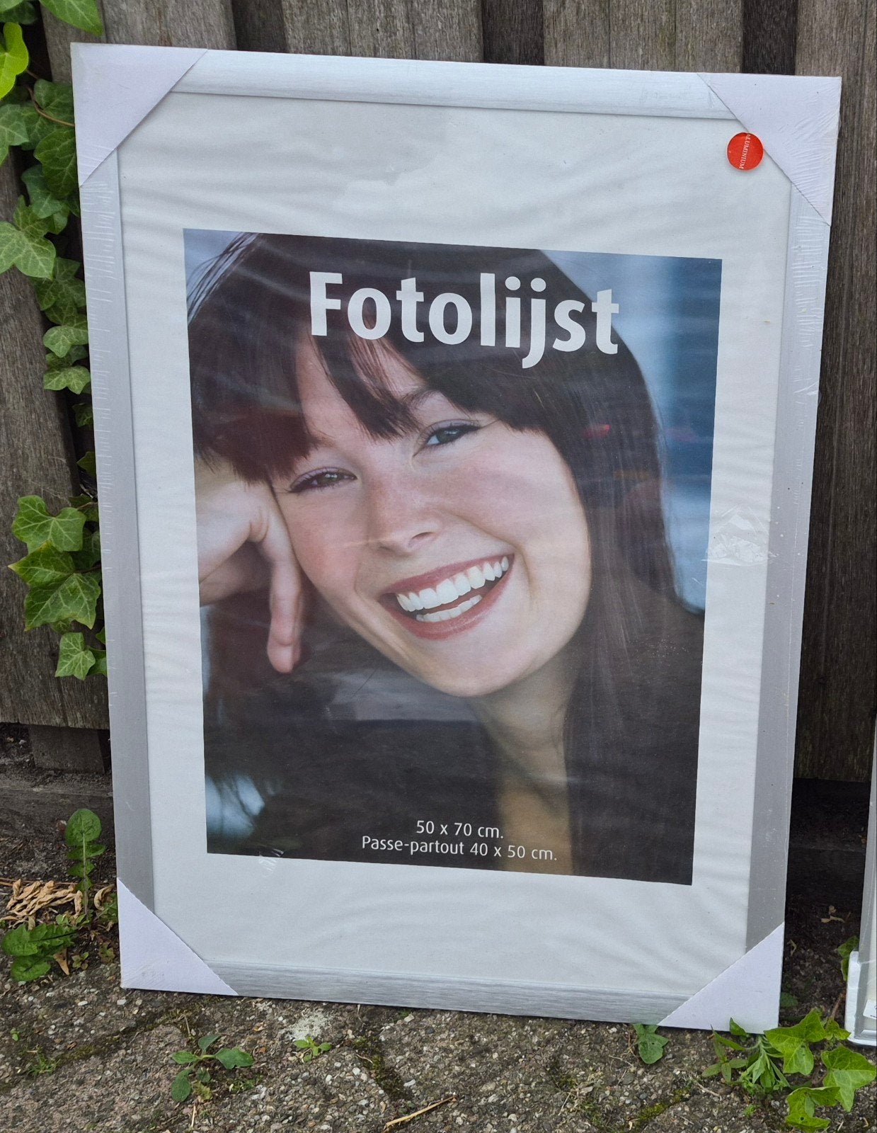 Nieuwe fotolijst 50x70 cm met passe-partout 40x50 cm, Ophalen, Met passe-partout, Standaard fotolijst, Overige materialen