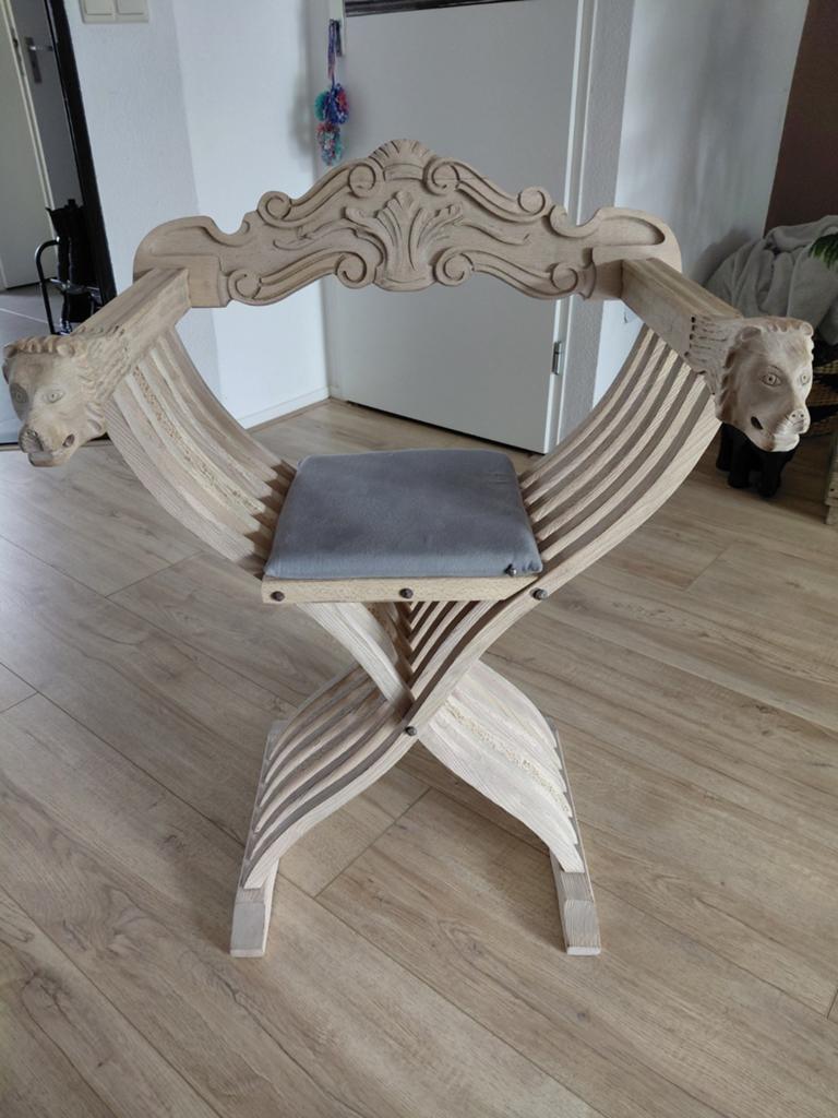 Antieke houten kasteel stoel, Antiek en Kunst, Ophalen