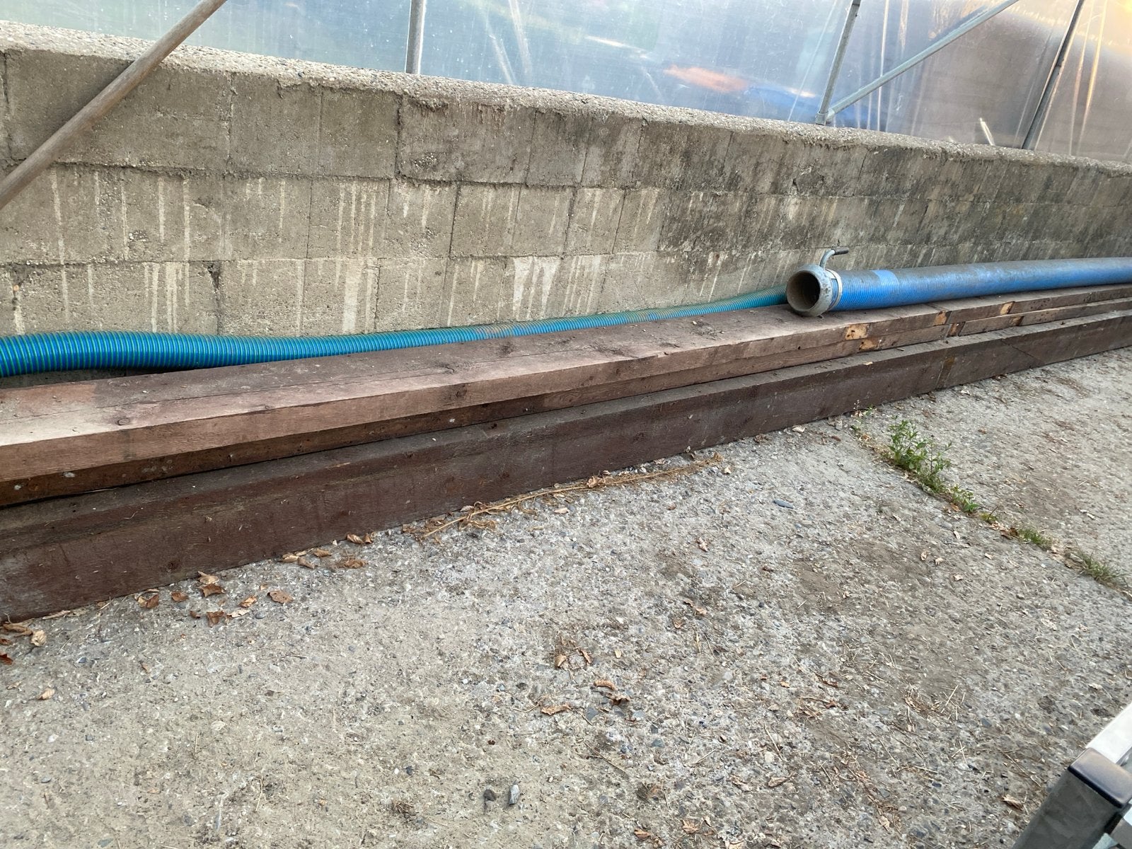 Gebruikte houten balken - 6 stuks 240x70, ruim 8 meter lang, Ophalen, Gebruikt, Balk, Overige houtsoorten