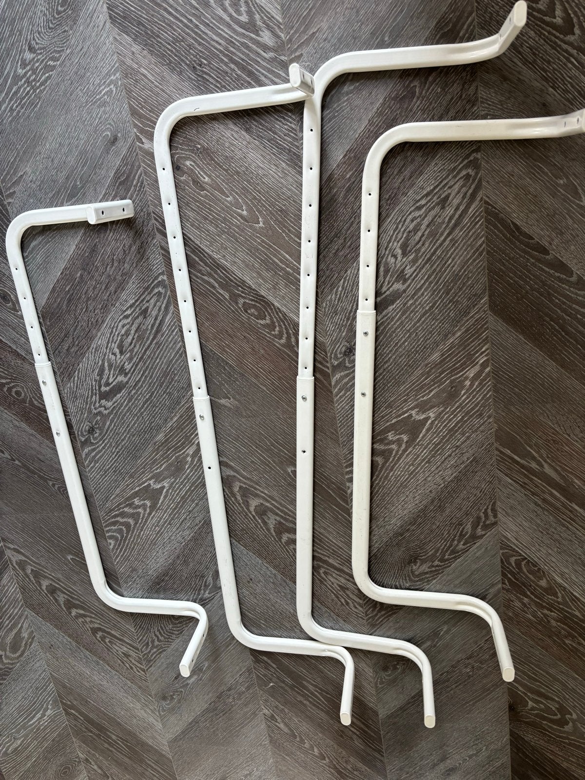 IKEA Kledingrek / Kapstok voor muurbevestiging, Ophalen, Zo goed als nieuw