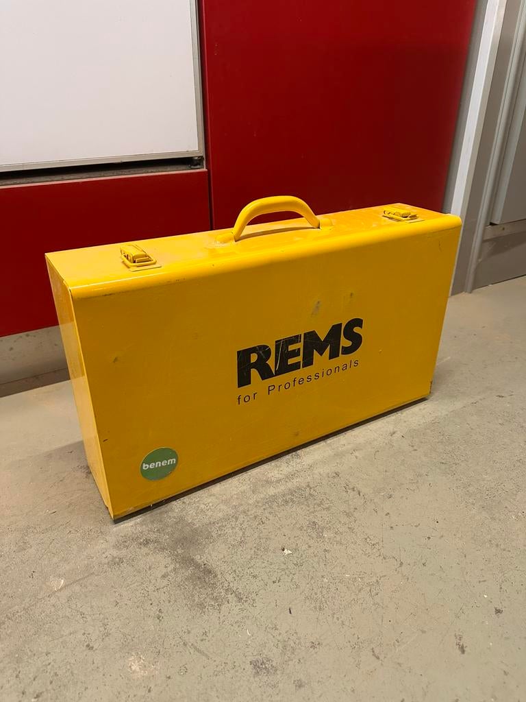 Rems perstang 3x Uponor bek 16/20/25, Ophalen, Zo goed als nieuw