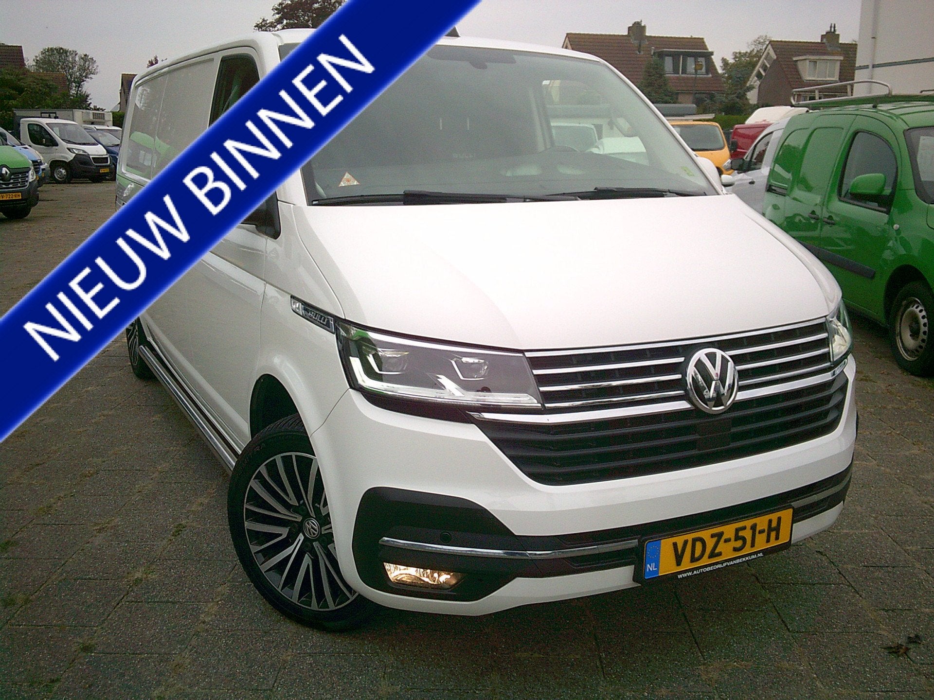 Volkswagen Transporter 2.0 TDI L2H1 28 Bulli VOORZIEN VAN AI, Dealer onderhouden, Gebruikt, 4 cilinders, Volkswagen