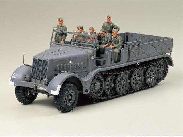 Tamiya	35239	German Half-Track "Famo" 	1/35 & resin huif set, Tank, Verzenden, 1:32 tot 1:50, Nieuw