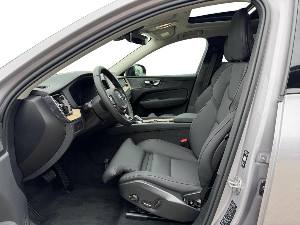 Volvo XC60 2.0 T6 Plug-in hybrid AWD Plus Dark | Long Range, Automaat, Gebruikt, Euro 6, 4 cilinders