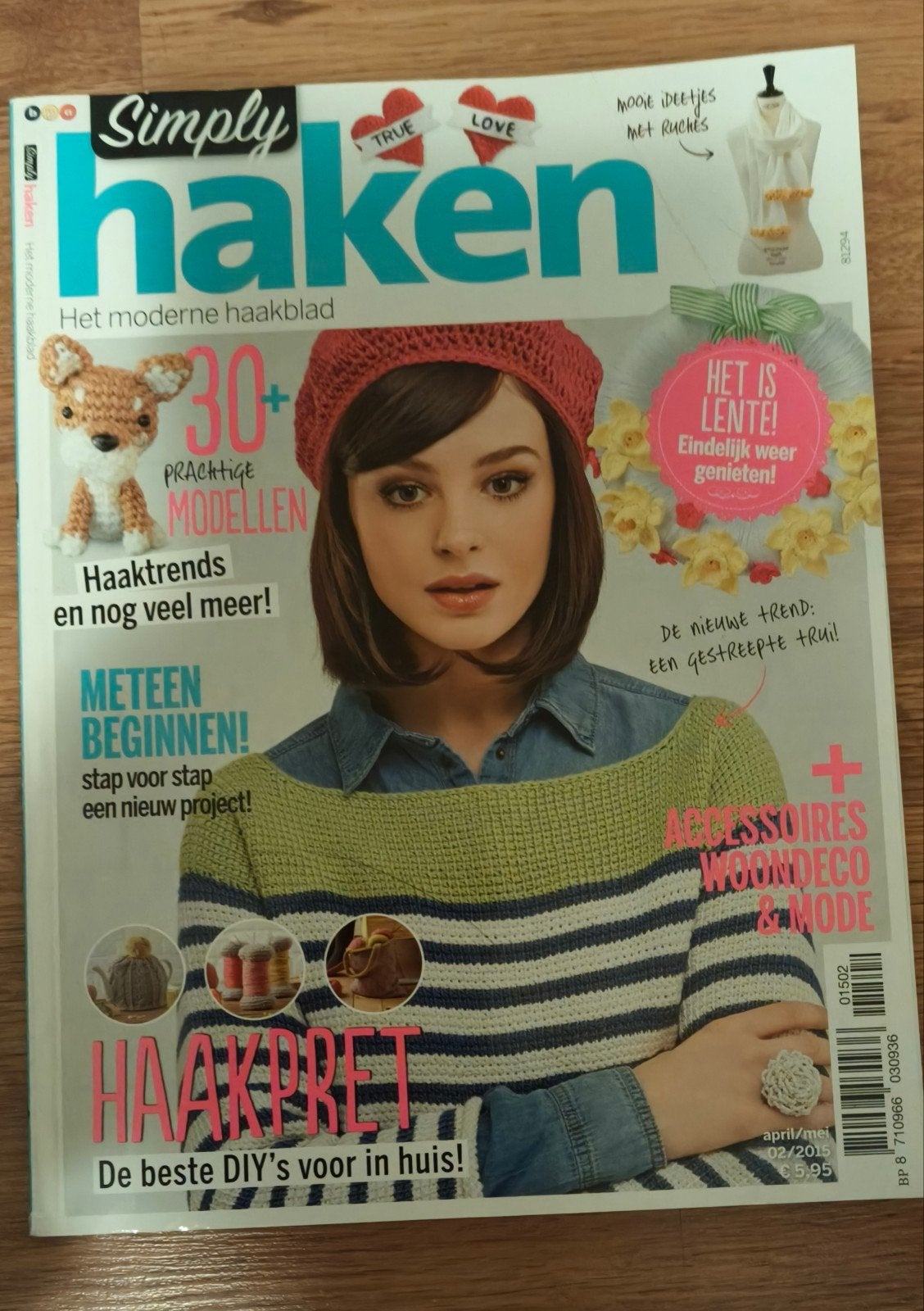 Simply haken, Ophalen of Verzenden, Zo goed als nieuw, Haken, Patroon of Boek