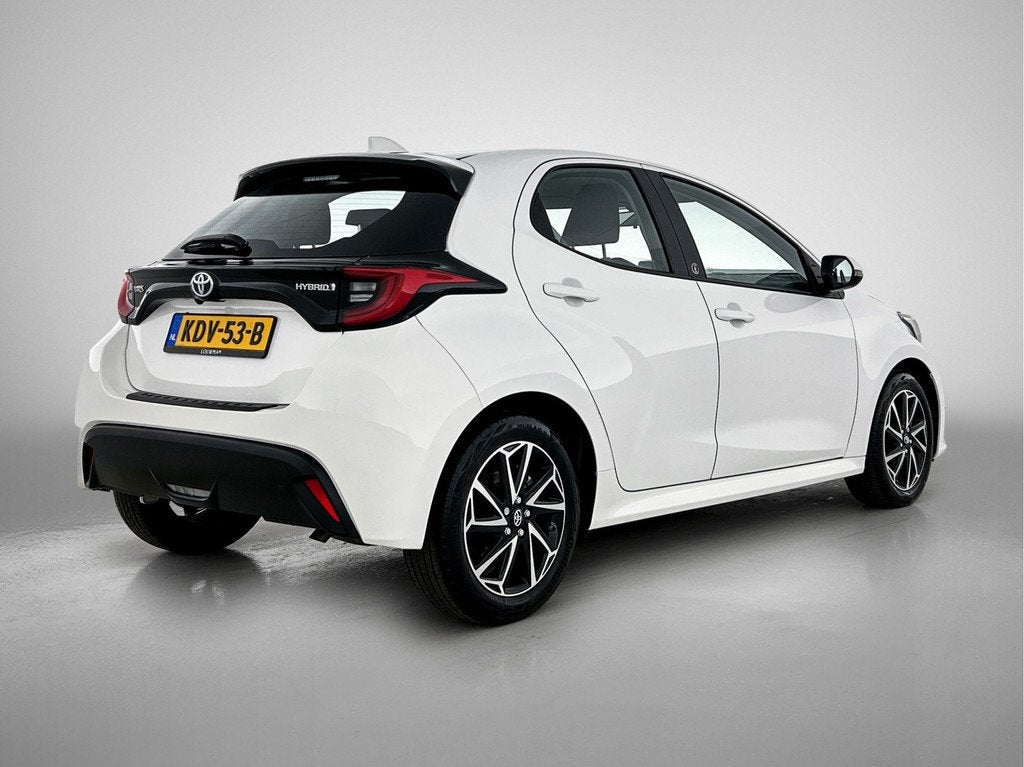 Toyota Yaris 1.5 Hybrid 115 Business Plus | Apple CarPlay/An, 12 maanden, 450 kg, Gebruikt, Wit
