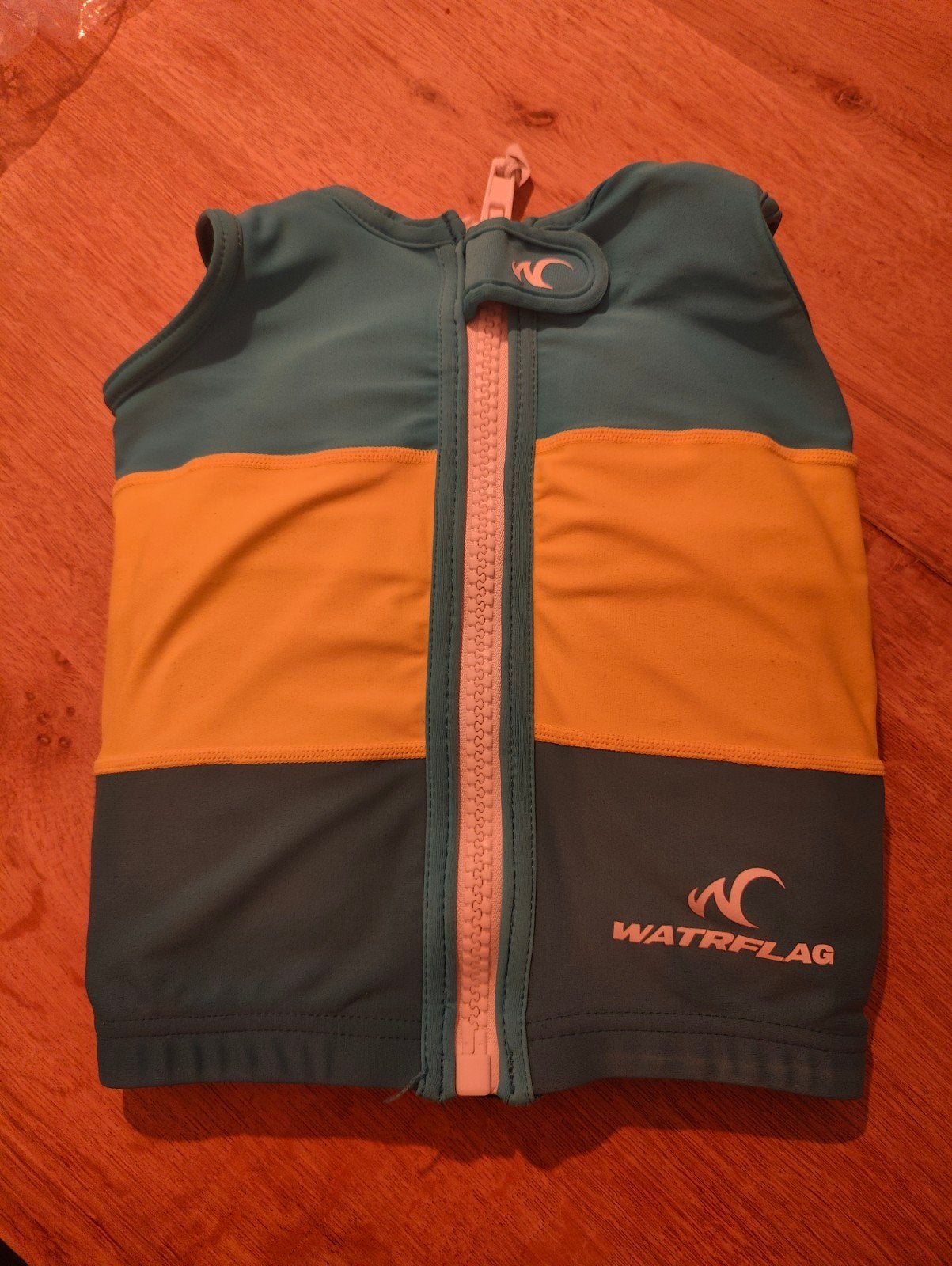 Wattrflag zwemvest maat S (14-18 kg), Ophalen of Verzenden, Zo goed als nieuw, Overige typen