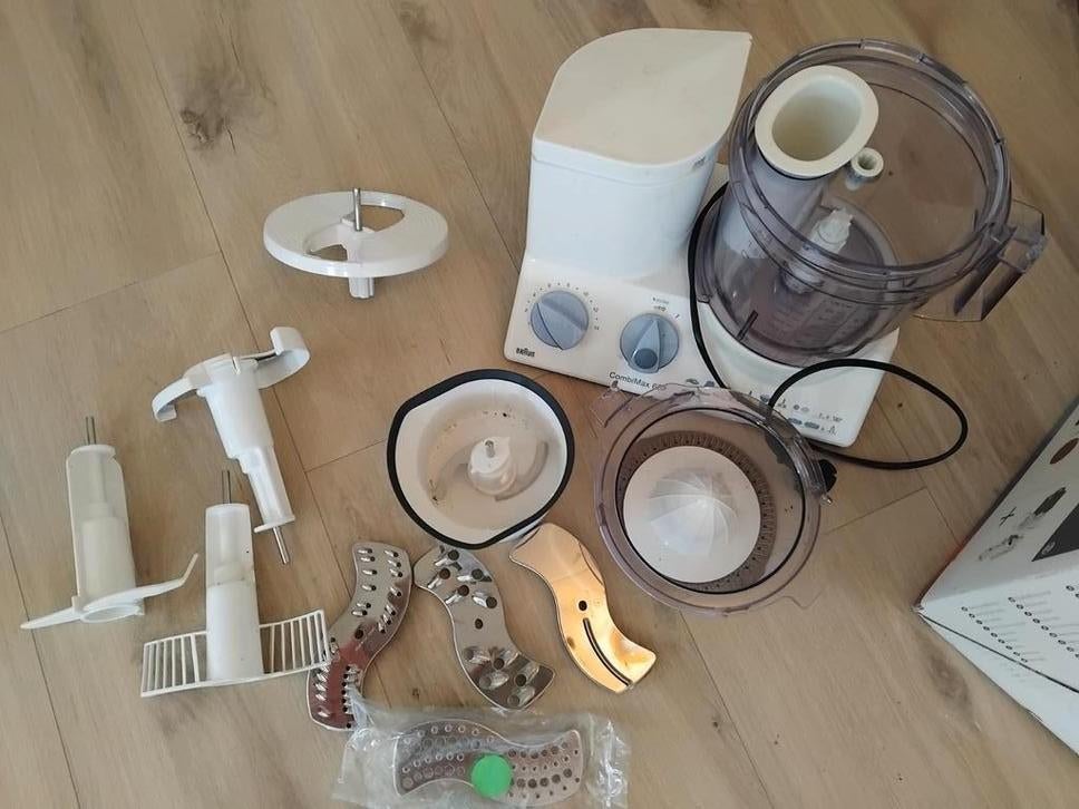 Braun combimax 650 keukenmachine, Ophalen of Verzenden, Zo goed als nieuw, 3 snelheden of meer