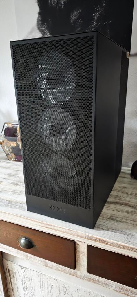 NZXT H7 Flow PC Behuizing - Zwart, Computers en Software, Computerbehuizingen, Zo goed als nieuw, Ophalen