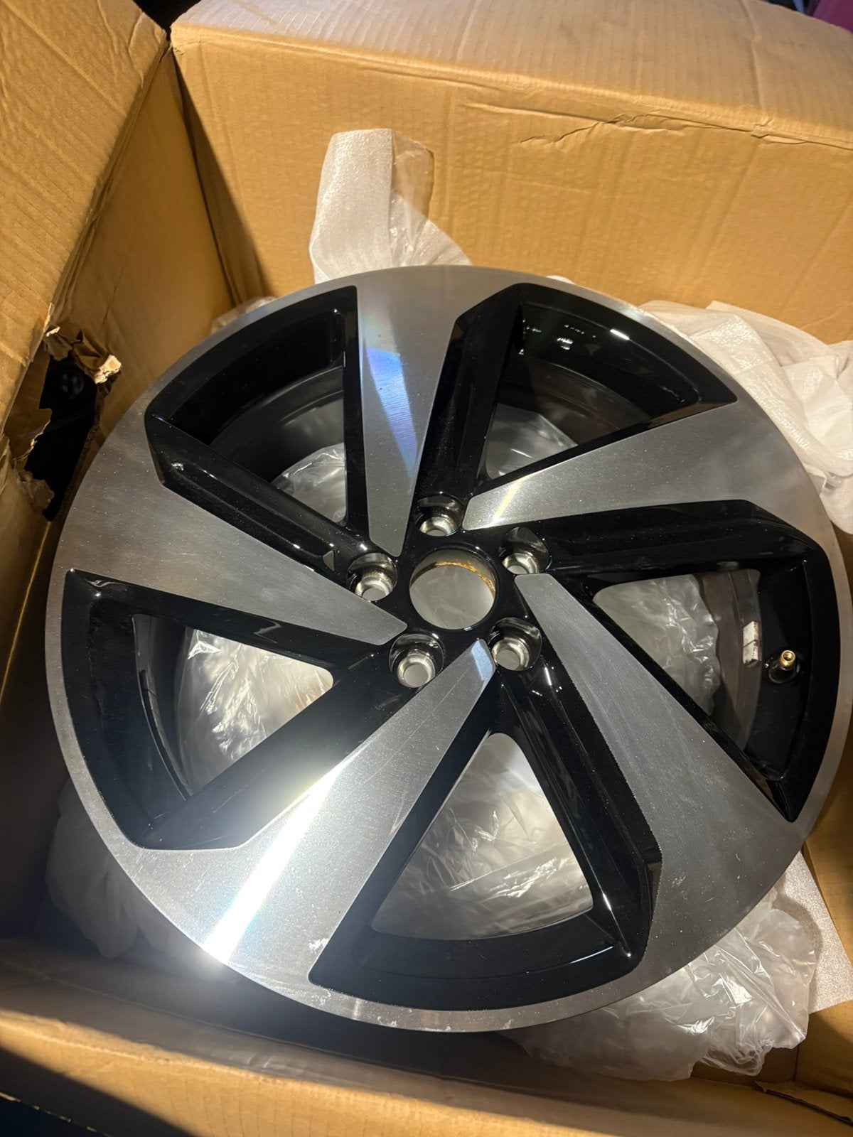 Origineel Polo R-Line GTI  1losse Velg milton keyness 5x100, Velg(en), Ophalen of Verzenden, Total car Expert, Personenwagen