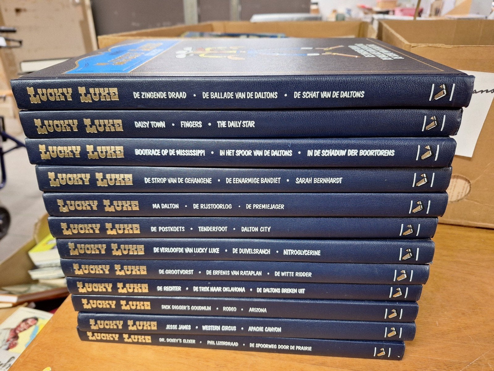 Lucky Luck, 15 delen, als nieuw, Lecturama  WD014/09, Meerdere stripboeken, Ophalen, Zo goed als nieuw