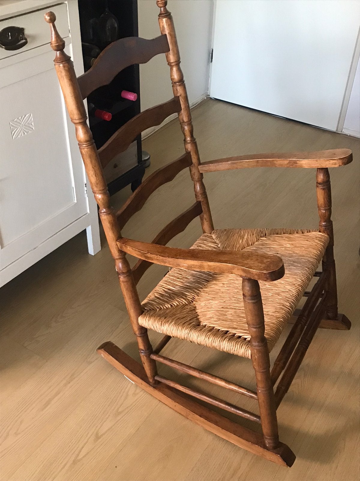 tot Zaterdag ophalen antieke schommelstoel, Antiek en Kunst, Antiek | Meubels | Stoelen en Banken, Ophalen