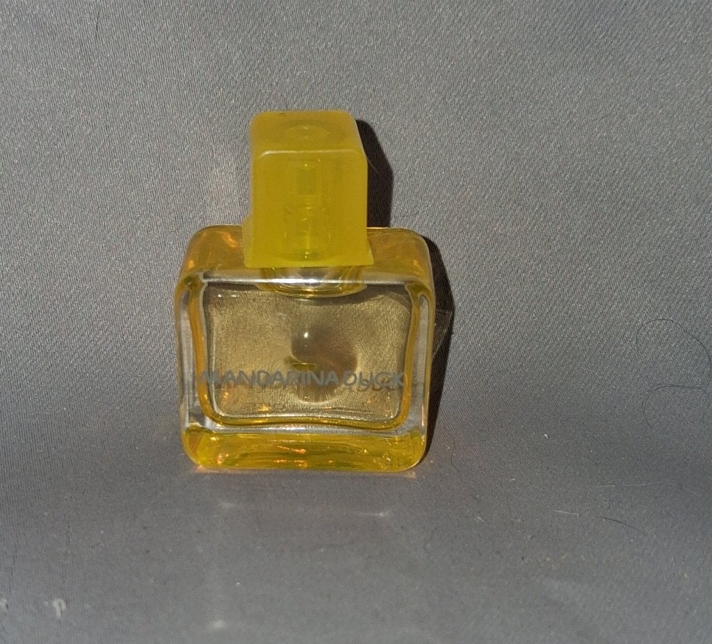 Volle parfum mini - Mandarina duck, Ophalen of Verzenden, Zo goed als nieuw, Miniatuur, Gevuld