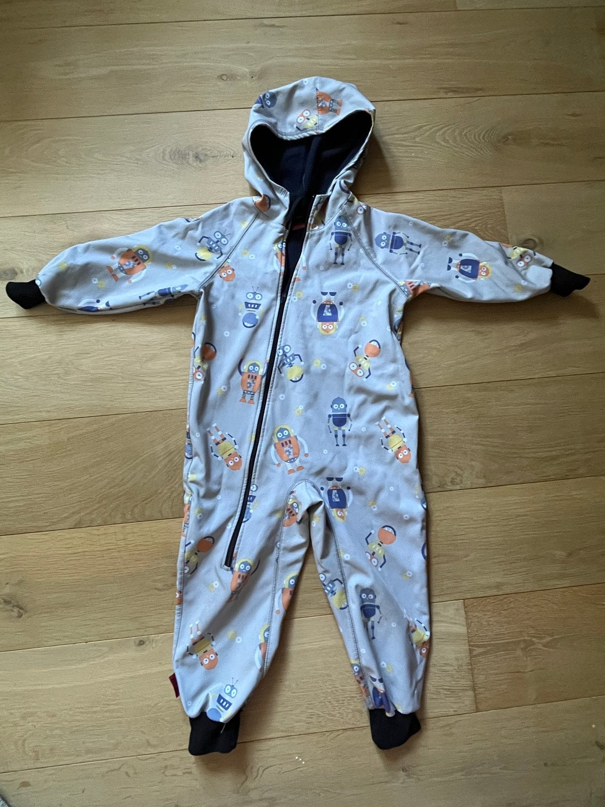 IELM Buitenspeelpak Softshell Maat 110 - Gebruikt, Goede Sta, Ophalen of Verzenden, Gebruikt, Jongen of Meisje, Setje