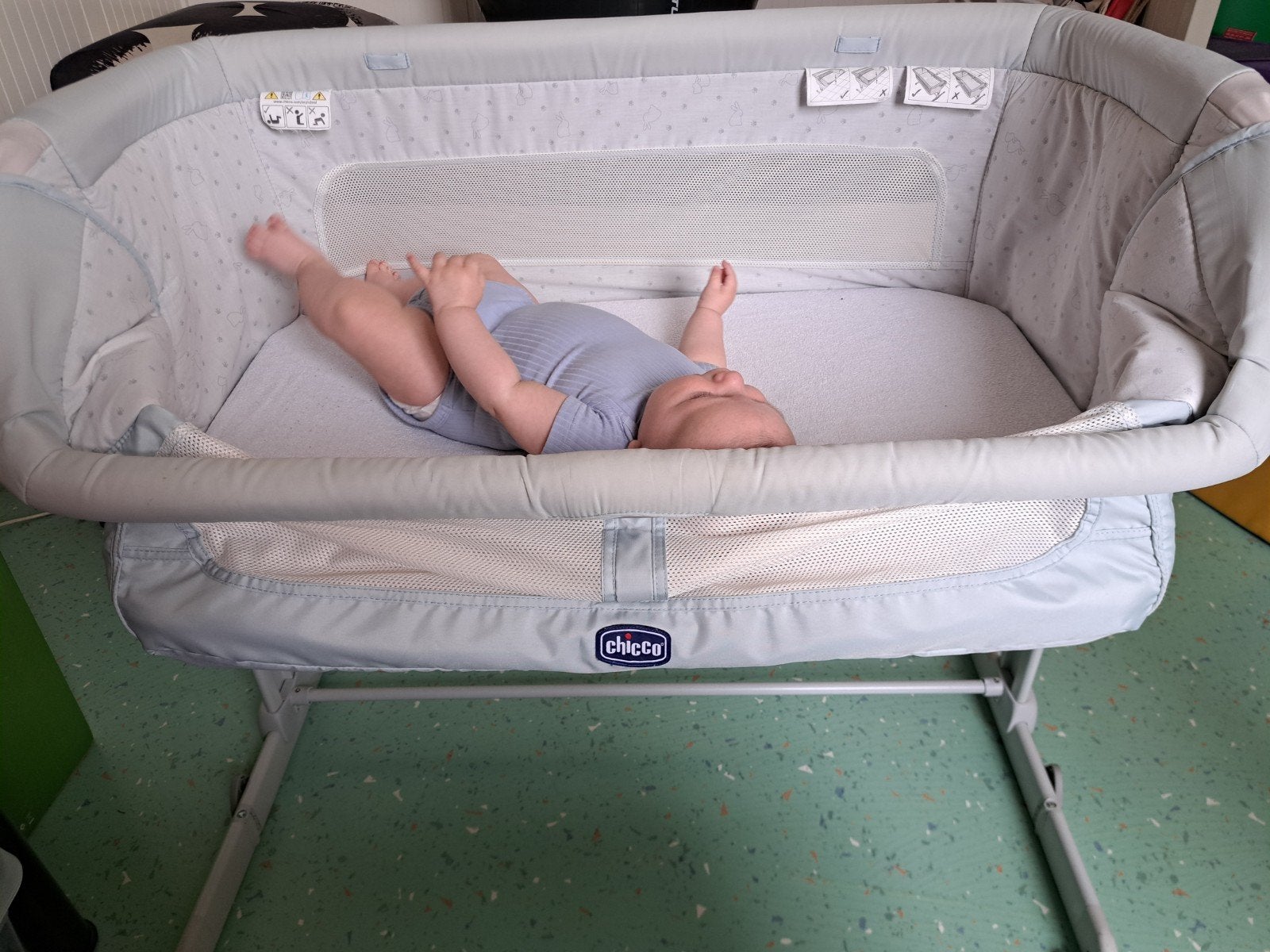 Te H'sum: Chicco Next2Me Co-Sleeper Wieg, Ophalen, Gebruikt, Wieg