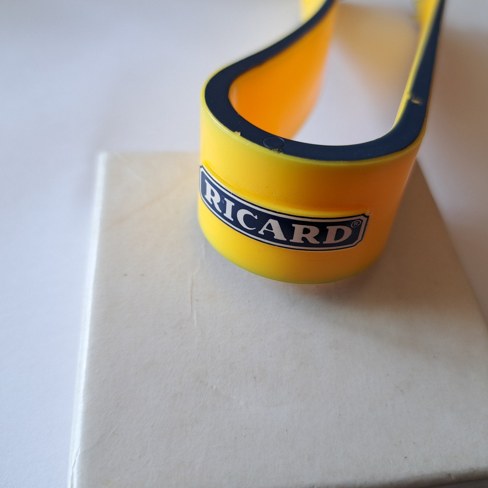 Vintage Ricard ijsklontjes knijper, Verzamelen, Verzenden, Gebruikt, Gebruiksvoorwerp