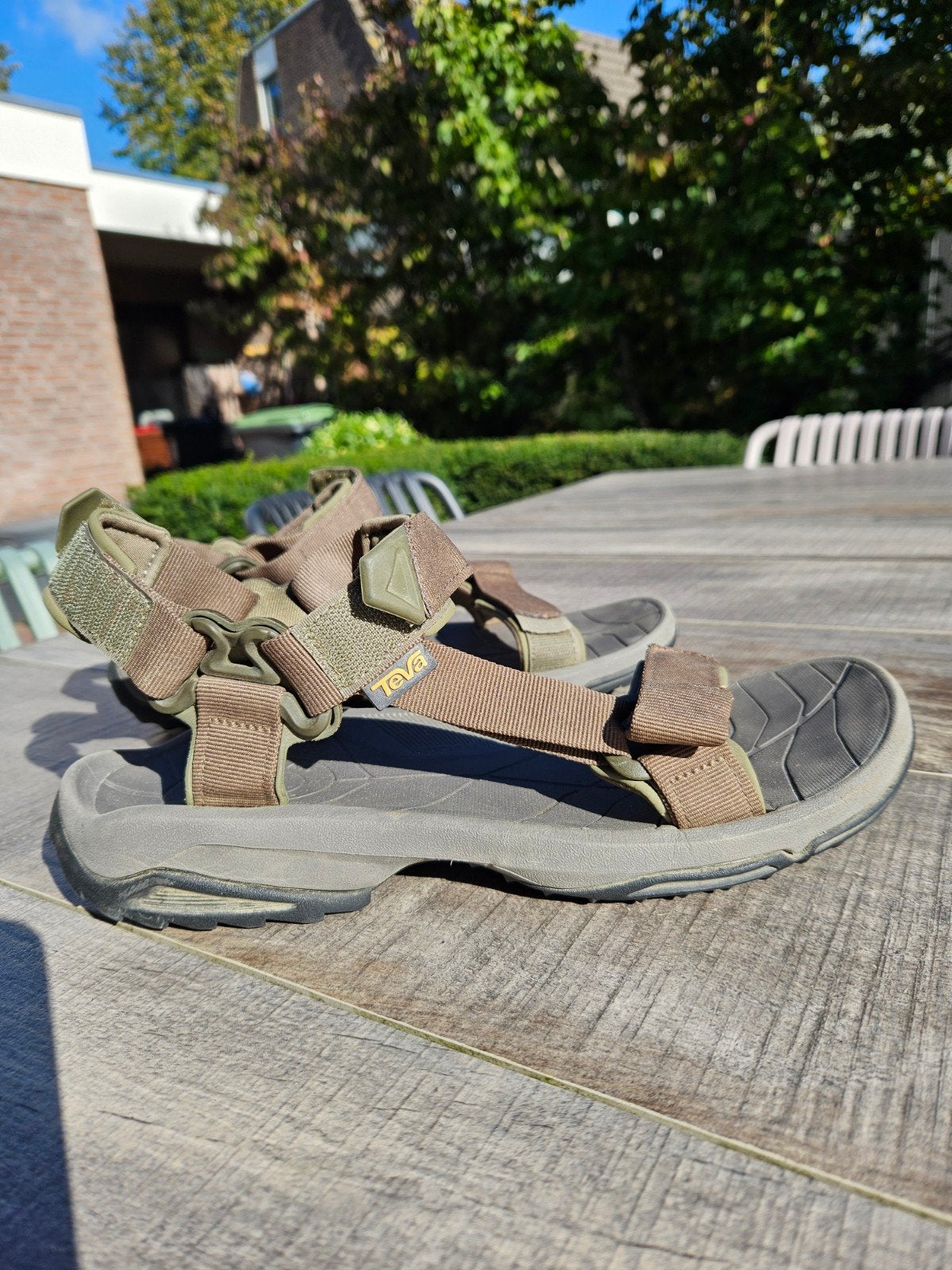 Teva Sandalen Maat 44.5, Bruin, Teva, Zo goed als nieuw, Ophalen