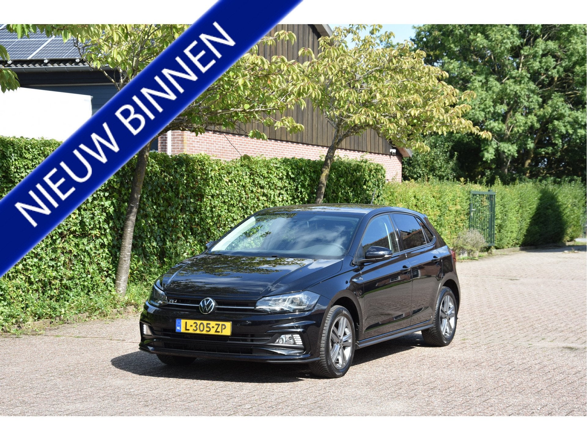Volkswagen Polo 1.0 TSI R-Line Edition IQ-Drive PDC NAP Gara, Auto's, Dealer onderhouden, Gebruikt, 580 kg, Met garantie (alle)