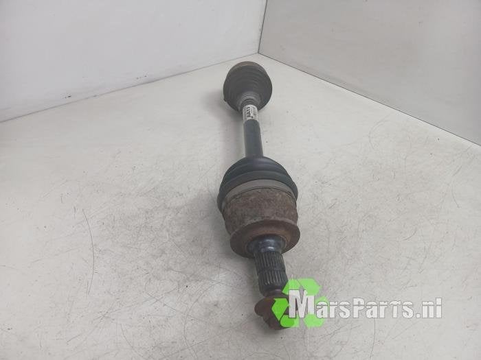 Aandrijfas links-voor van een Opel Insignia, Gebruikt, -, -, Opel