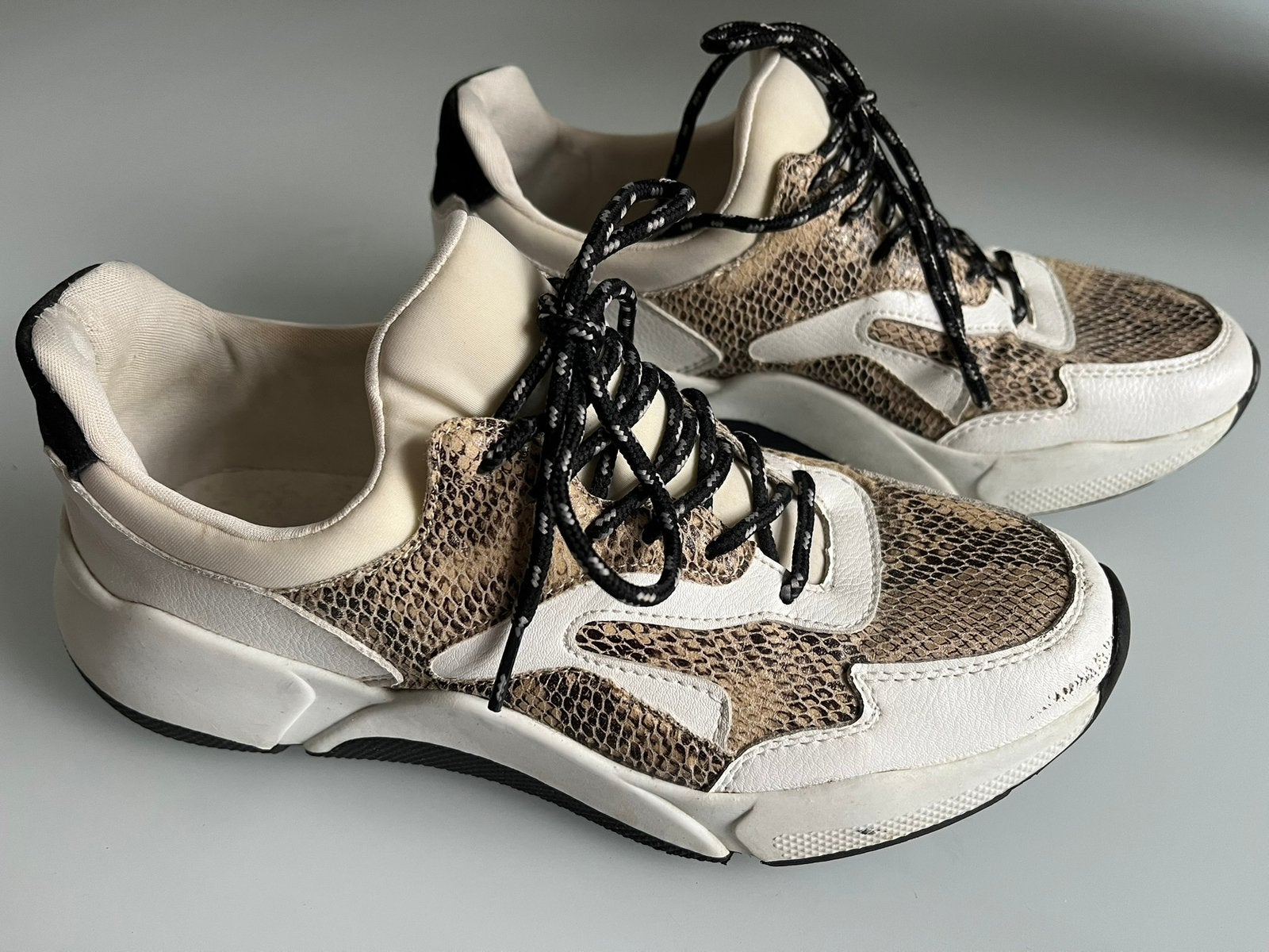 Eksept beige sneakers maat 40, Kleding | Dames, Beige, Ophalen of Verzenden, Sneakers of Gympen, Zo goed als nieuw