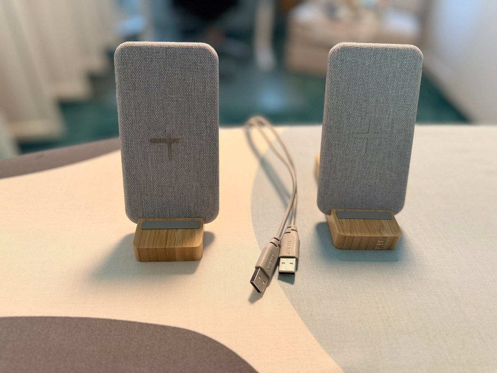 Ikea Mobile Wireless Chargers, Telecommunicatie, Mobiele telefoons | Telefoon-opladers, Ophalen, Zo goed als nieuw