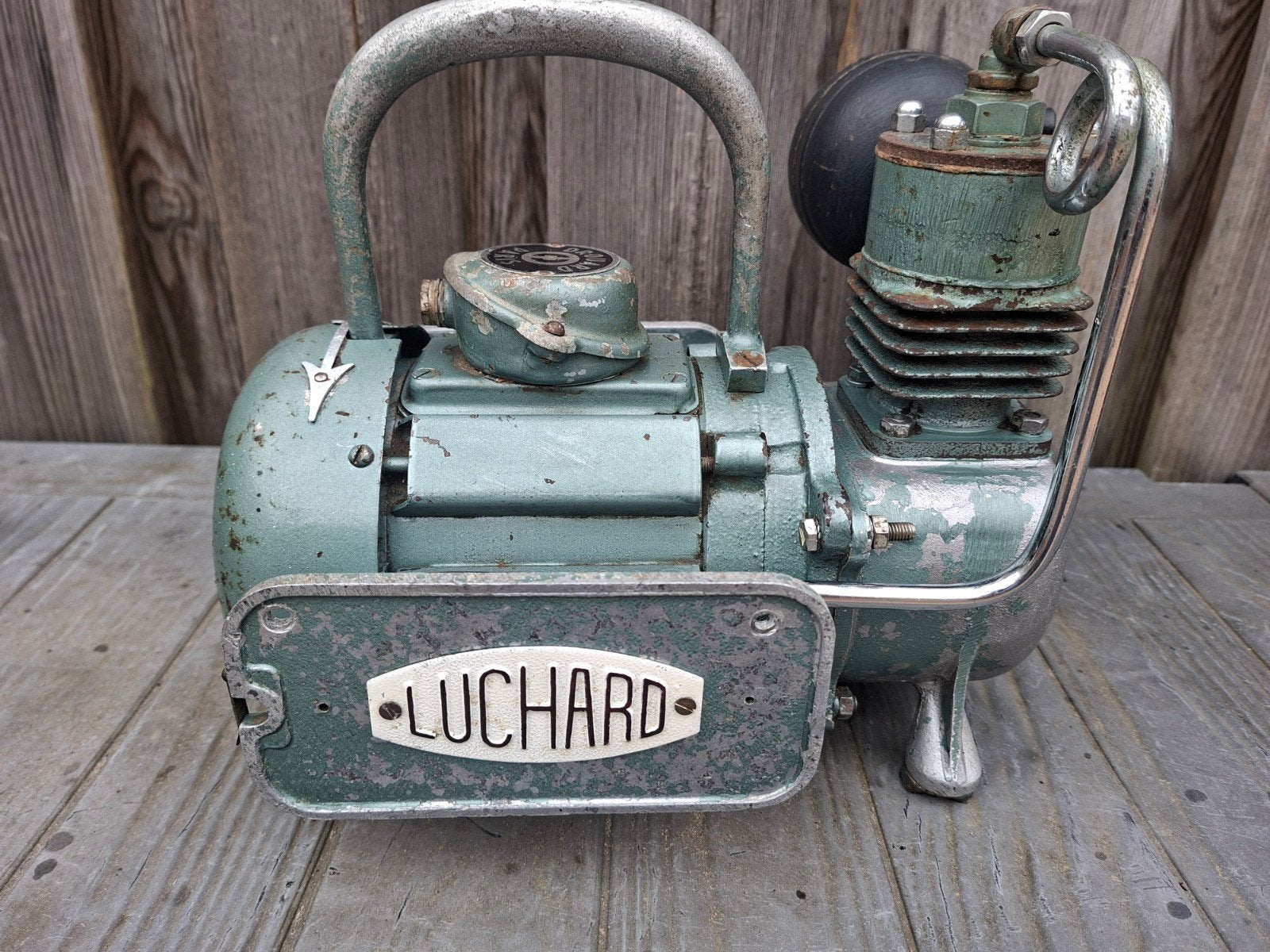 Luchard compresser mancave garage deco. geen michelin, Ophalen of Verzenden, Gebruikt