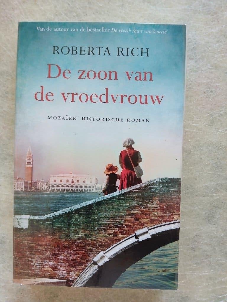Roberta Rich - De zoon van de vroedvrouw, Ophalen of Verzenden, Zo goed als nieuw, Roberta Rich
