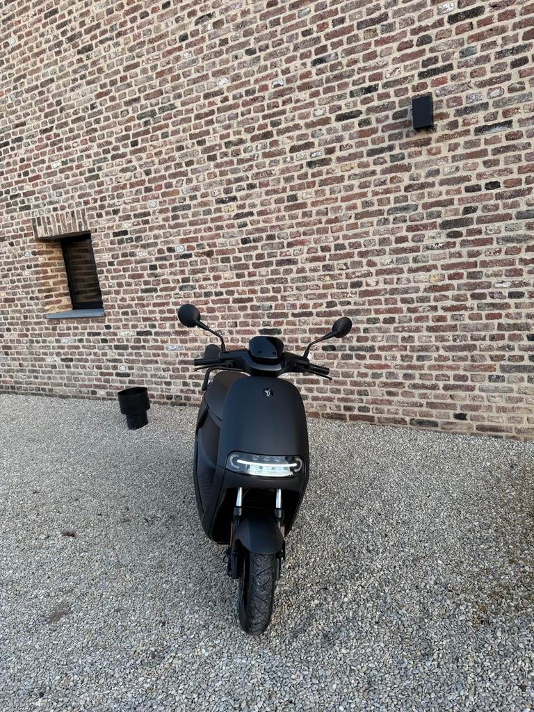 Segway E125S sept 2023 - Zo goed als nieuw, 10.400 km, Fietsen en Brommers, Scooters | Overige merken, Ophalen, Maximaal 45 km/u