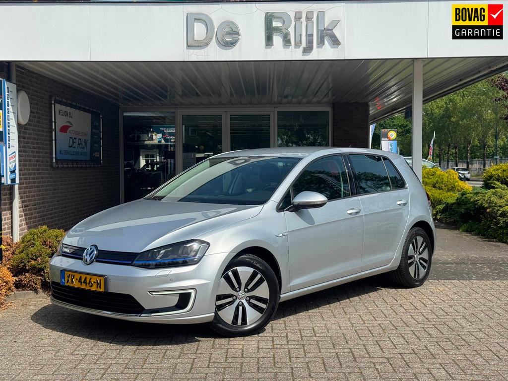 Volkswagen E-Golf | Navi, ACC, Stoelverw., Carplay/Android,, Auto's, Stof, Gebruikt, Zwart, 116 pk