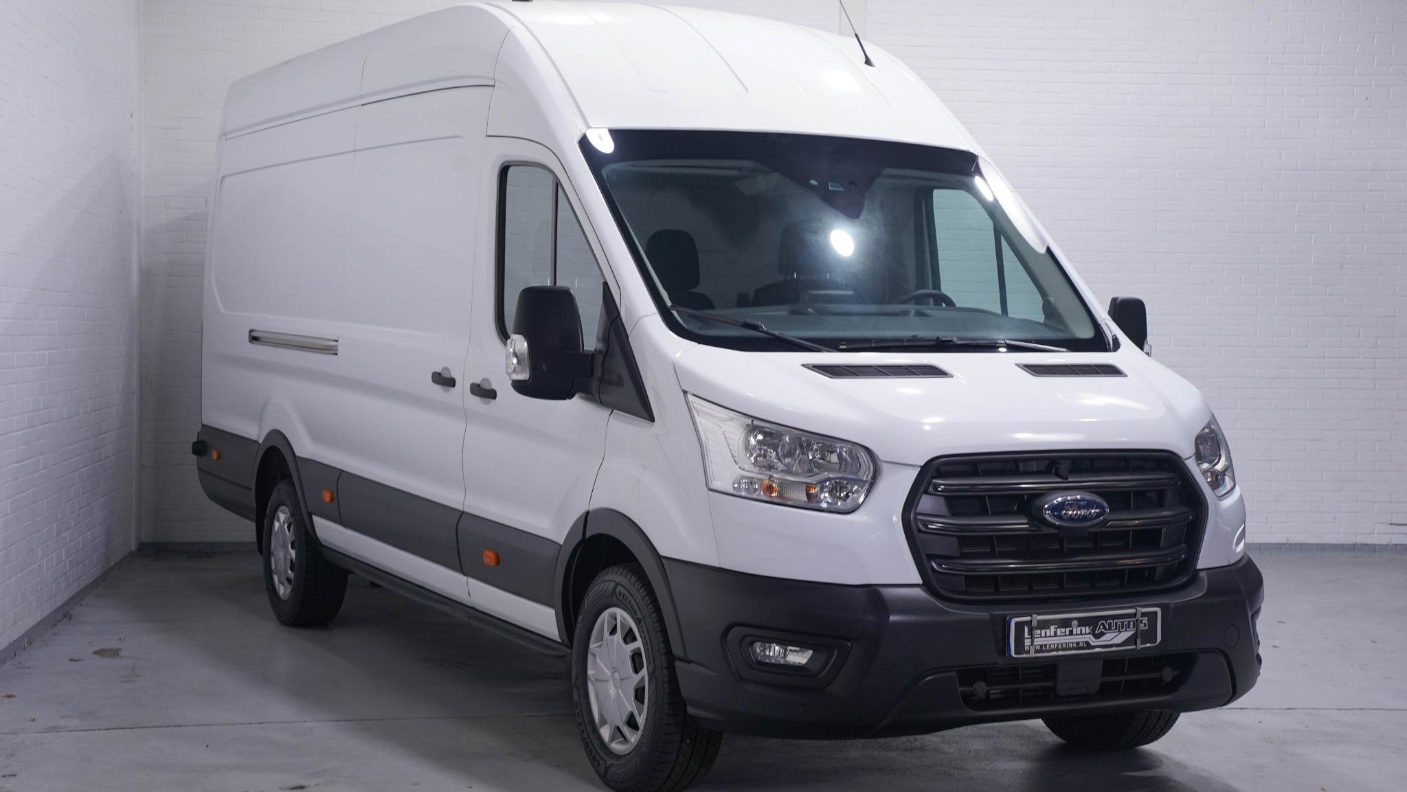 Ford Transit 2.0 TDCI 130 pk L4H3 Navi, Camera 270 Graden De, Auto's, Voorwielaandrijving, Stof, Wit, 14 km/l