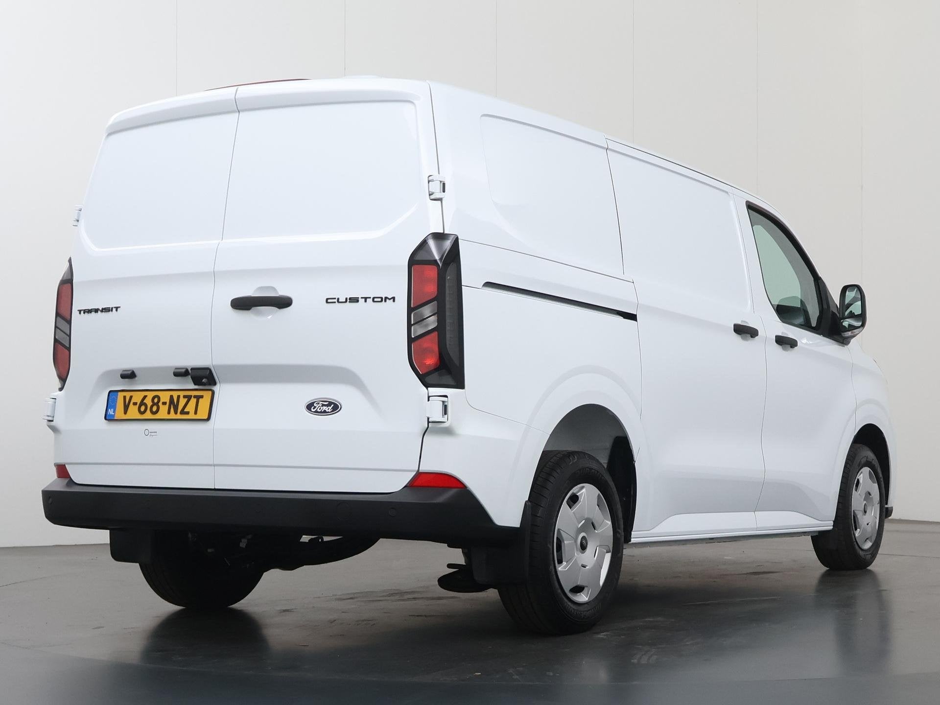 Ford Transit Custom 300 | 2.0 TDCI | L1 H1 | TREND | AIRCO |, Auto's, Voorwielaandrijving, 1803 kg, Gebruikt, 4 cilinders