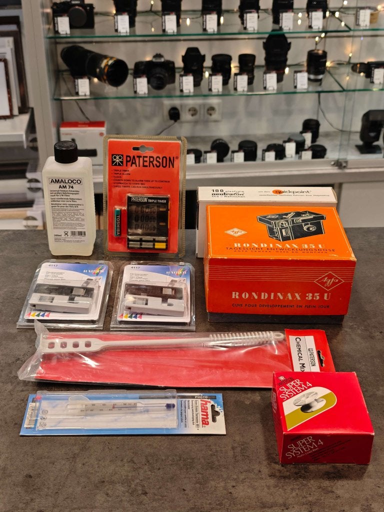 Retro foto-ontwikkel starter set - Hilversum, Audio, Tv en Foto, Fotocamera's Analoog, Foto-Groep, Luttekepoortstraat 26 3841 AX Harderwijk