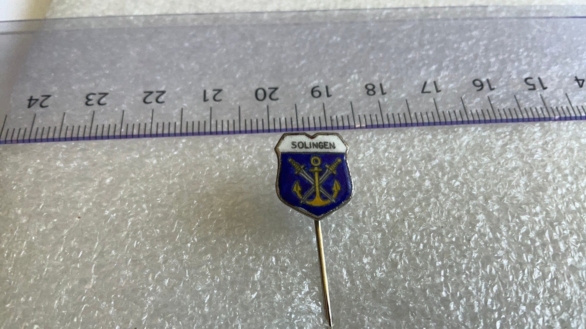 Speldje Solingen Duitsland, Ophalen of Verzenden, Zo goed als nieuw, Transport, Speldje of Pin