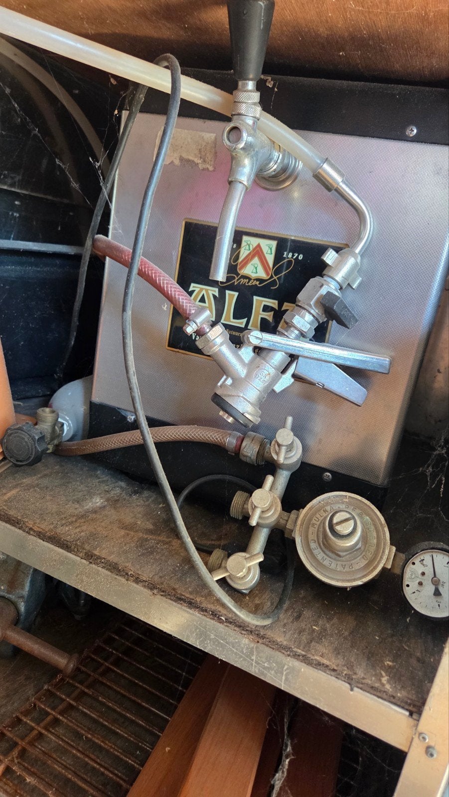 Bier tap installatie met drukregelaar, Witgoed en Apparatuur, Thuistaps, Ophalen, Gebruikt, Overige merken
