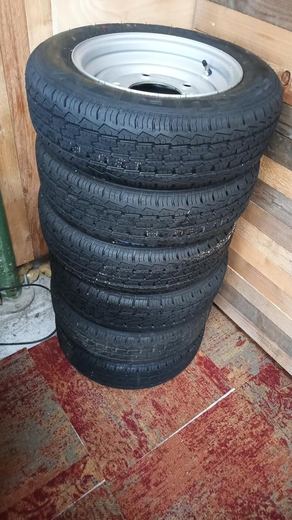 Ifor Williams aanhanger wielen 155 70 R12C Nieuw, Ophalen