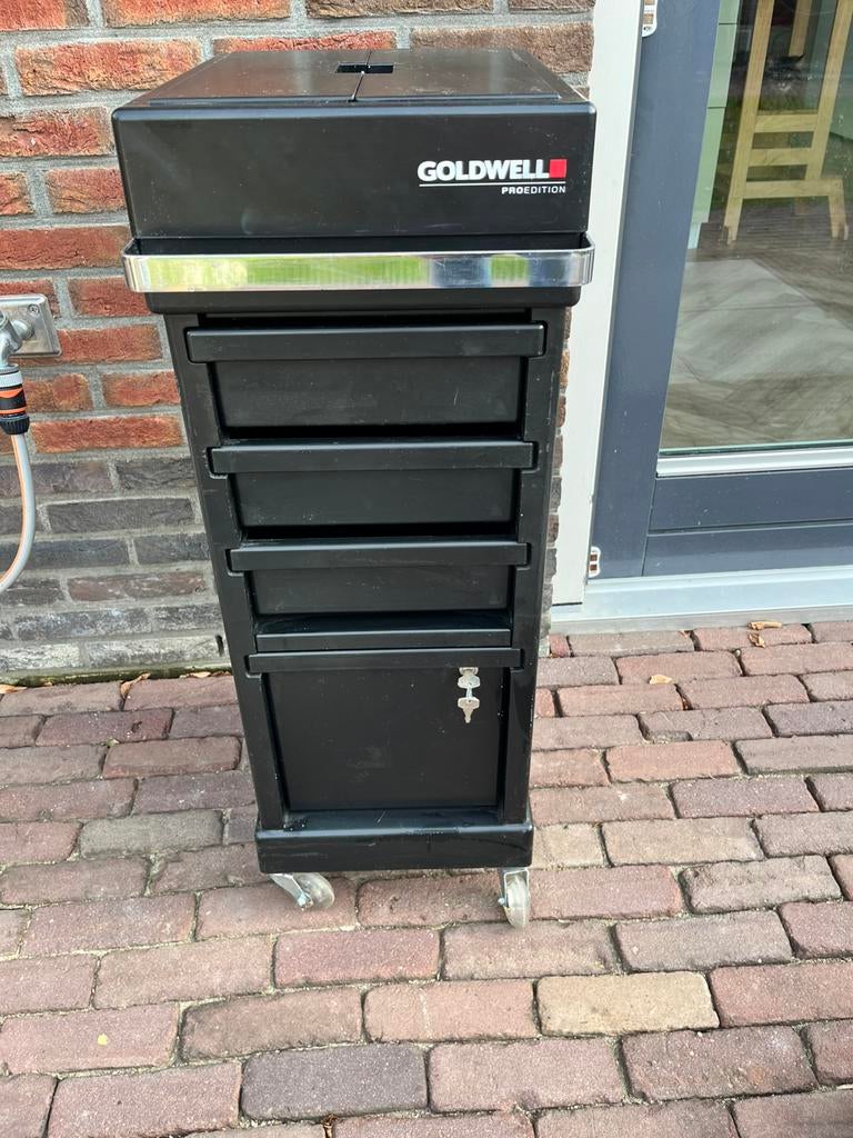 Kappers werkwagen Goldwell, Ophalen, Zo goed als nieuw