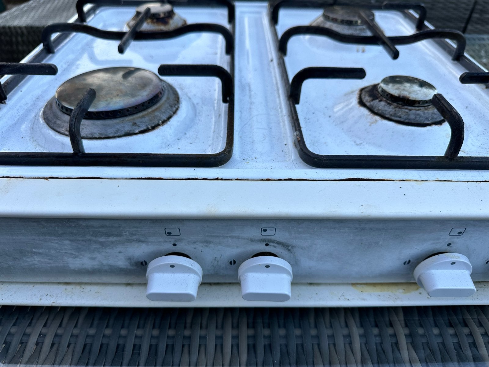 Indesit Vrijstaand Gasfornuis met 4 Kookzones, Witgoed en Apparatuur, Ophalen, Gebruikt, 4 kookzones, Gas