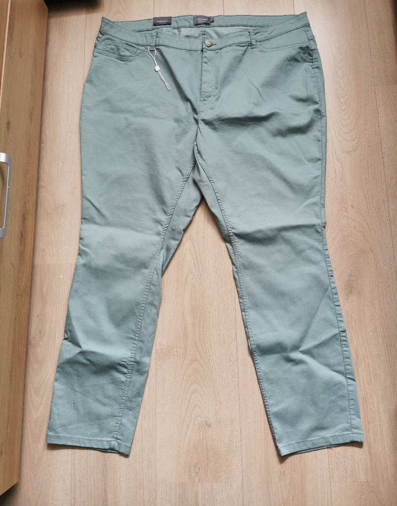 145 .. Nieuwe Junarose broek Maat 54, Ophalen of Verzenden, Nieuw, Groen, Broek of Spijkerbroek