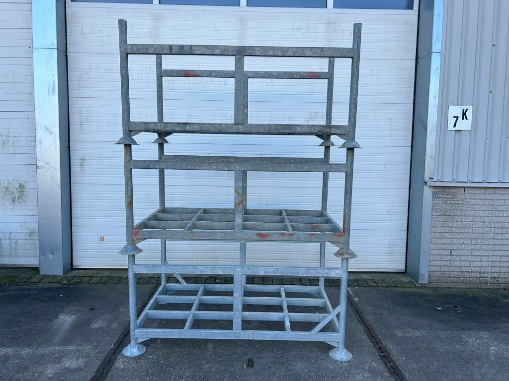 Stapelrek/stapelrekken/raampallet met vaste zijwand 155x90C, Ophalen, Gebruikt