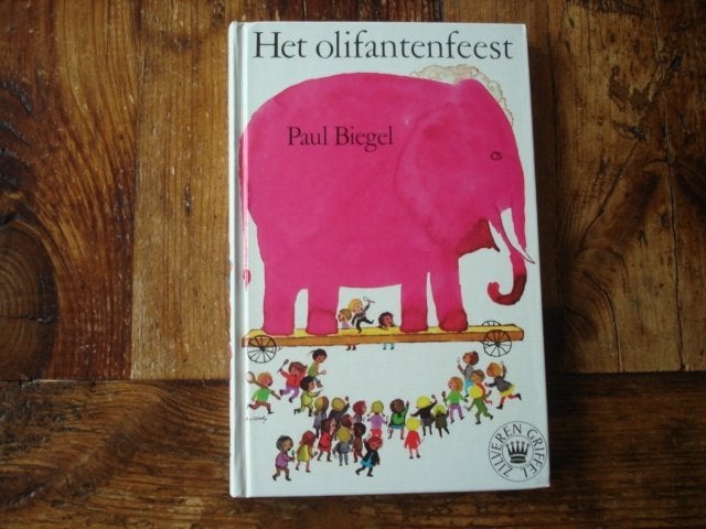 BB.(1127) het olifantenfeest.  Door Paul biegel ., Boeken, Ophalen of Verzenden, Zo goed als nieuw, Fictie algemeen