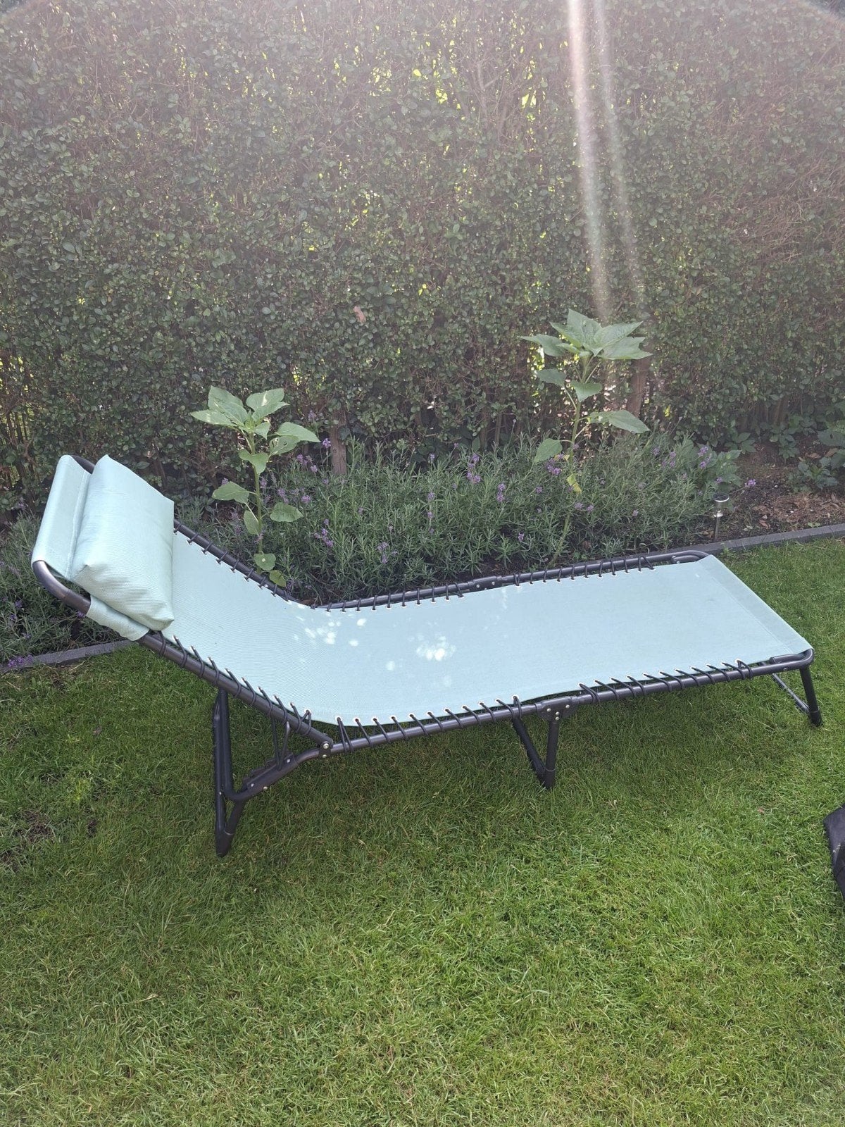 Opvouwbaar ligbed (Sanya), Ophalen, Zo goed als nieuw, Aluminium