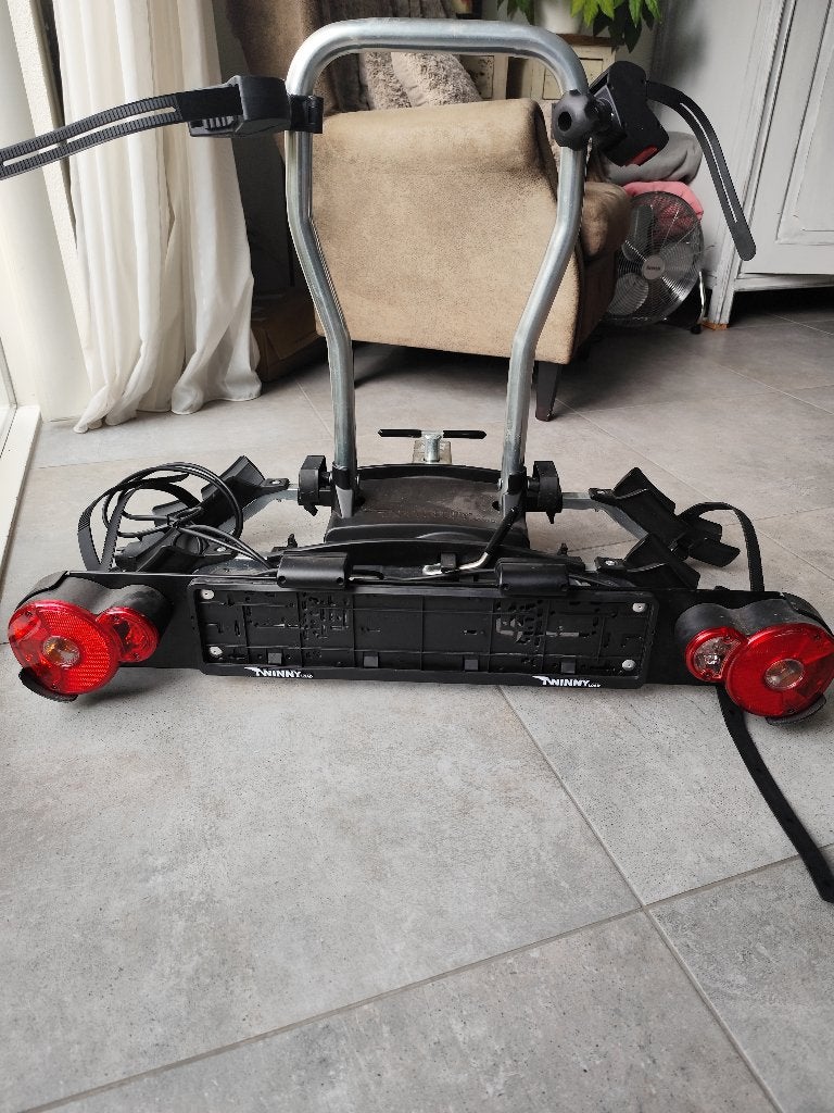 Twinny Load e-carrier, Auto diversen, Fietsendragers, Ophalen, Zo goed als nieuw, 2 fietsen, Trekhaakdrager