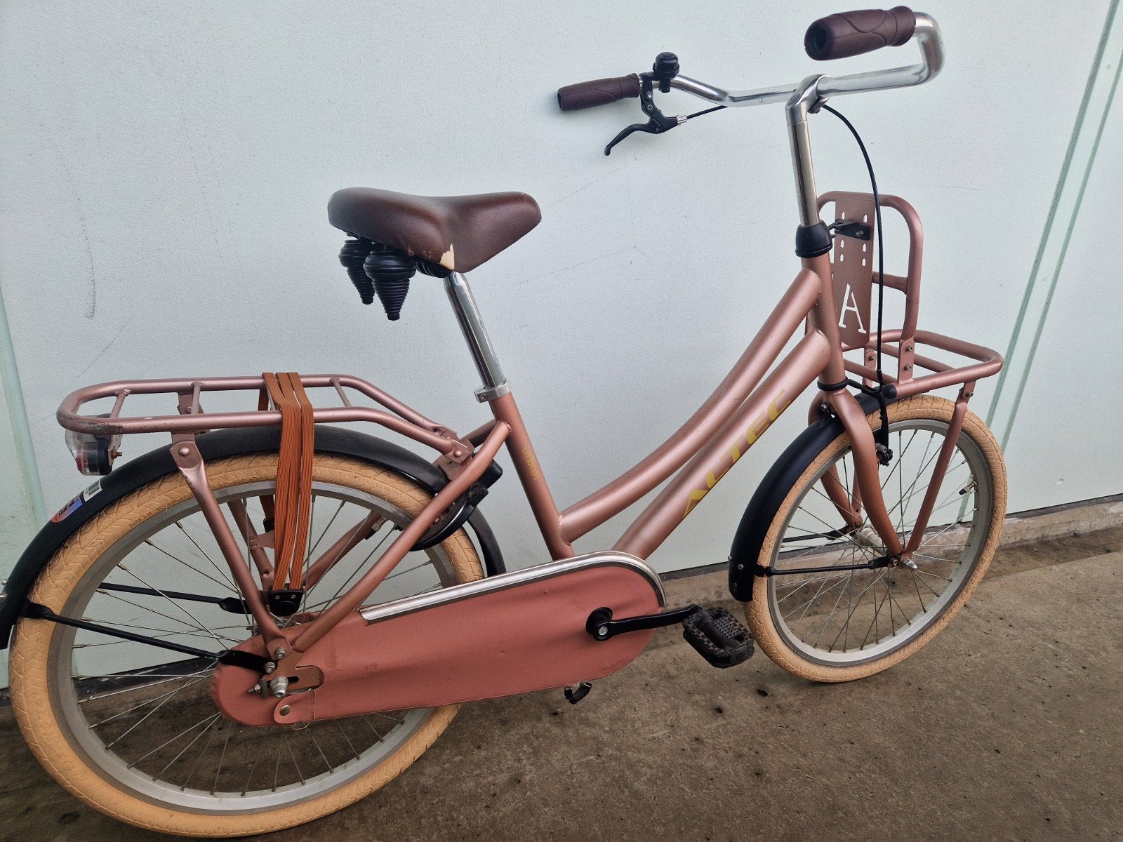 Altec kinderfiets 22 inch - Roze/Koper met voordrager, Ophalen, Gebruikt, 20 inch of meer, Altec