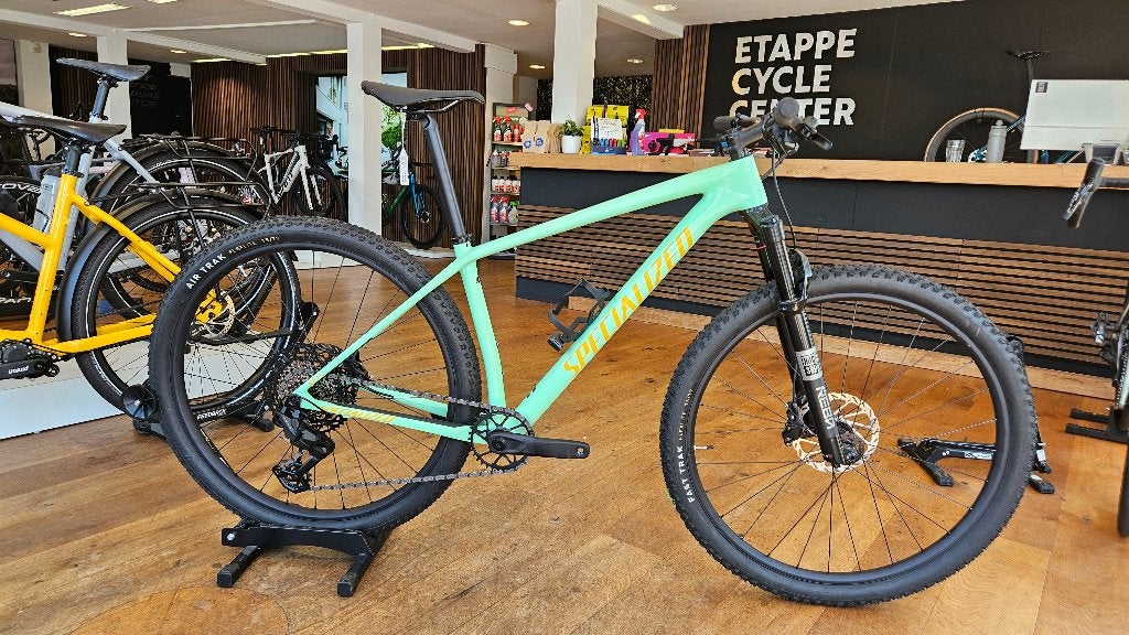Specialized Epic California Sunshine Medium 2026, Hardtail, Zo goed als nieuw, Schijfrem, Specialized