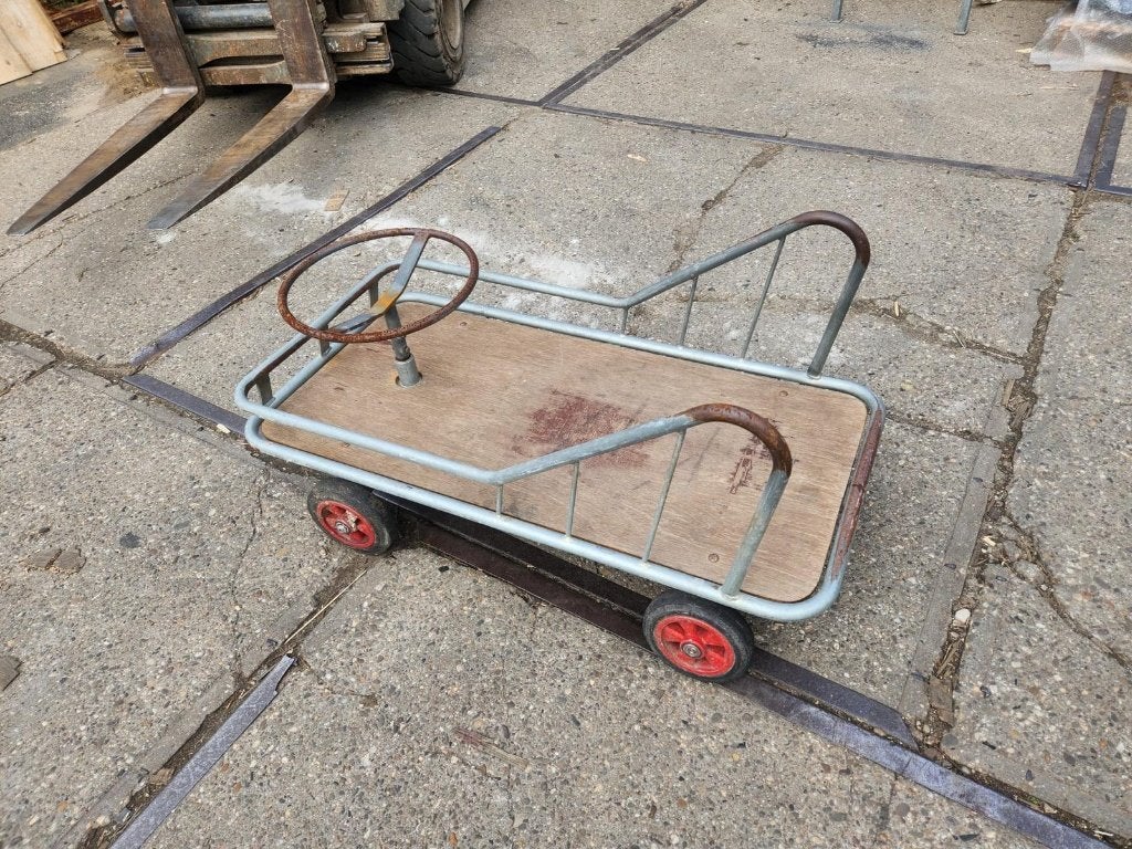 26195 - Duwkar met stuur, buitenspeelgoed, speelkar, Ophalen, Gebruikt, Overige merken