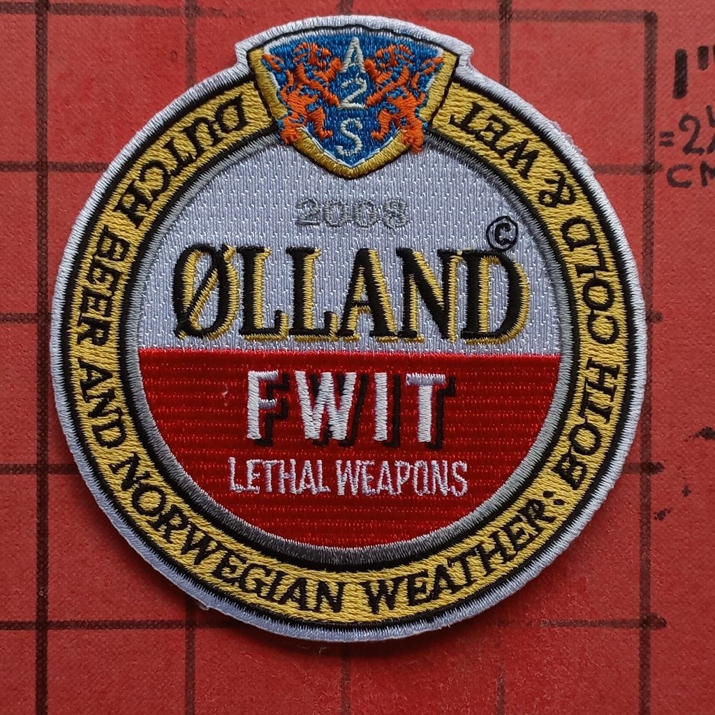 KLU PATCH EMBLEEM LUCHTMACHT FWIT OLLAND 323 SQN NORWEGEN 08, Verzenden, Luchtmacht, Nederland, Embleem of Badge