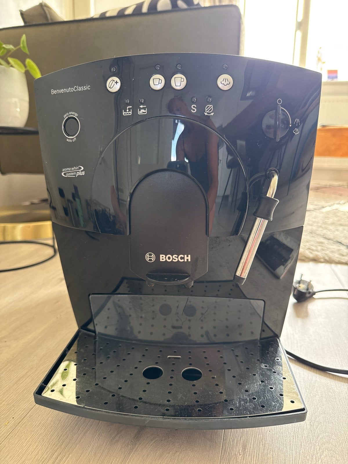 Bosch BenvenutoClassic Koffiemachine, Gebruikt, Koffiemachine, Koffiebonen, 4 tot 10 kopjes